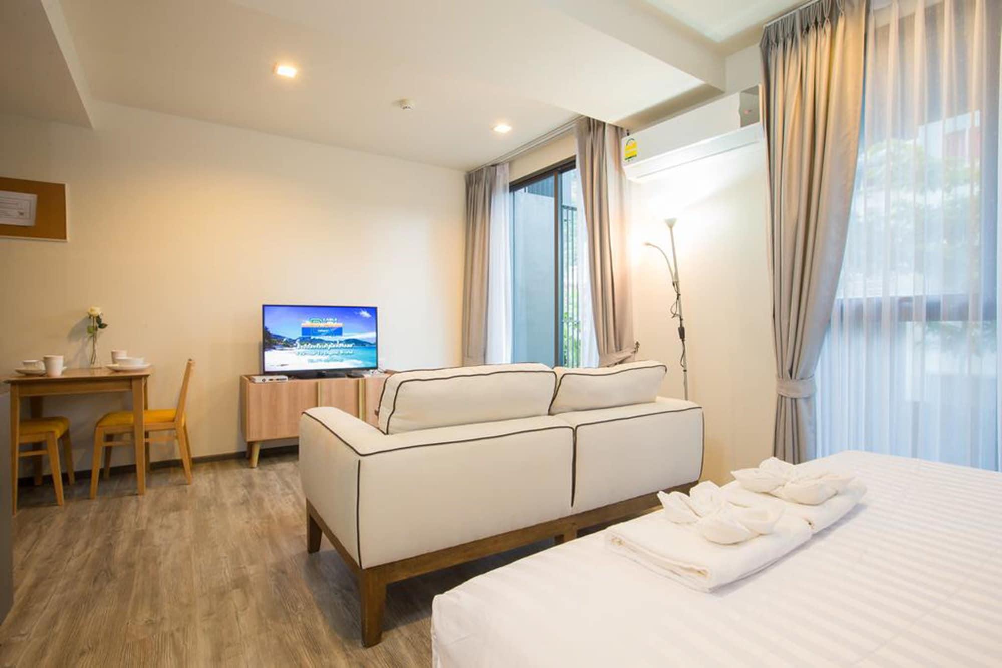 The Deck Condo Patong By Vip Екстер'єр фото